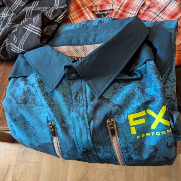 Men's Large clothing Lot 23 shirts - Picture 2 of 14